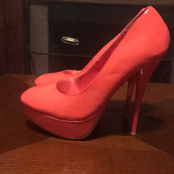 Pink / Coral Charlotte Russe High Heels - Picture 3 of 6